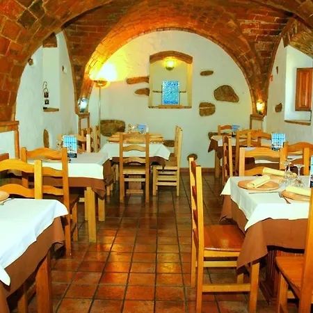 La Casa Grande De Alpandeire